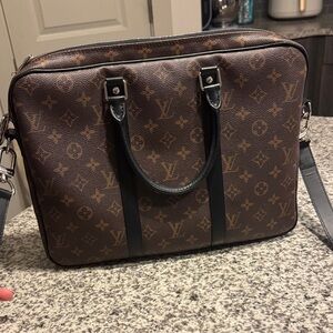 Louis Vuitton Porte-Documents